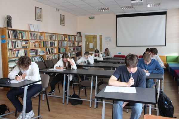 2oozywF692CC35-2FBC-3FA4-E6D2-5A2368050373.jpg