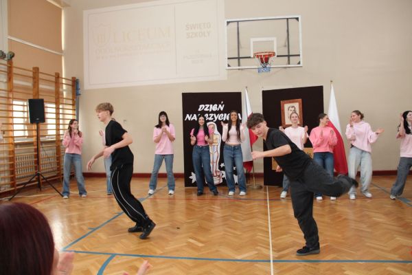 image026EECFEB8D-5F45-440B-CC06-3D5C433E88C0.jpg