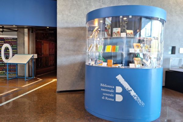 biblio-rzym-132E8F529E-A5B3-A41D-0F15-C3BCB0D8655B.jpg