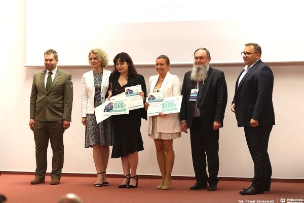 iza-kondraciuk8D06087B-15A0-445F-88E9-B82516855806.jpg